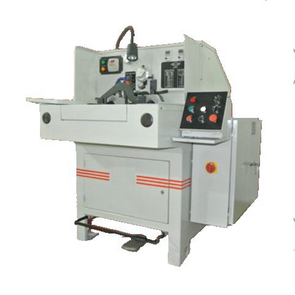 https://www.ind-machines.com/semi-automatic-horizontal-honing-machine-with-good-quality-product/
